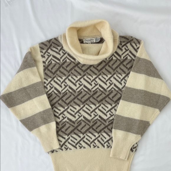 Christian Dior Separates Vintage Cream and Brown Patterned Turtleneck Sweater - Picture 1 of 6